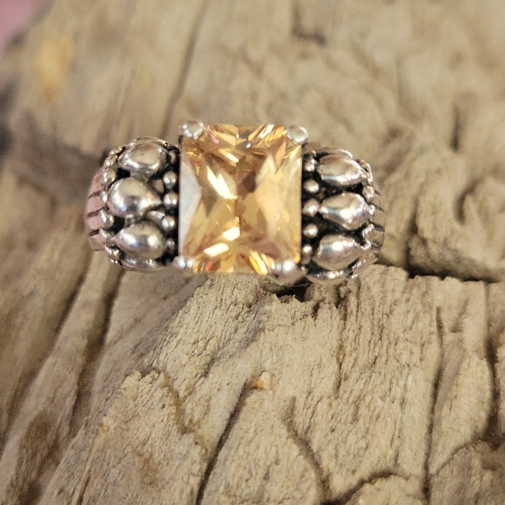 Sterling Silver ring sz 9